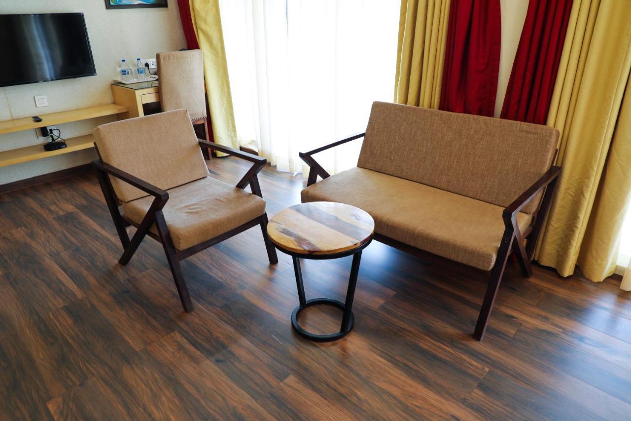Rosetum Anjuna Goa Exteriör bild